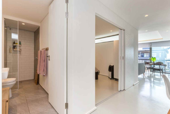 To Let 1 Bedroom Property for Rent in Woodstock Western Cape